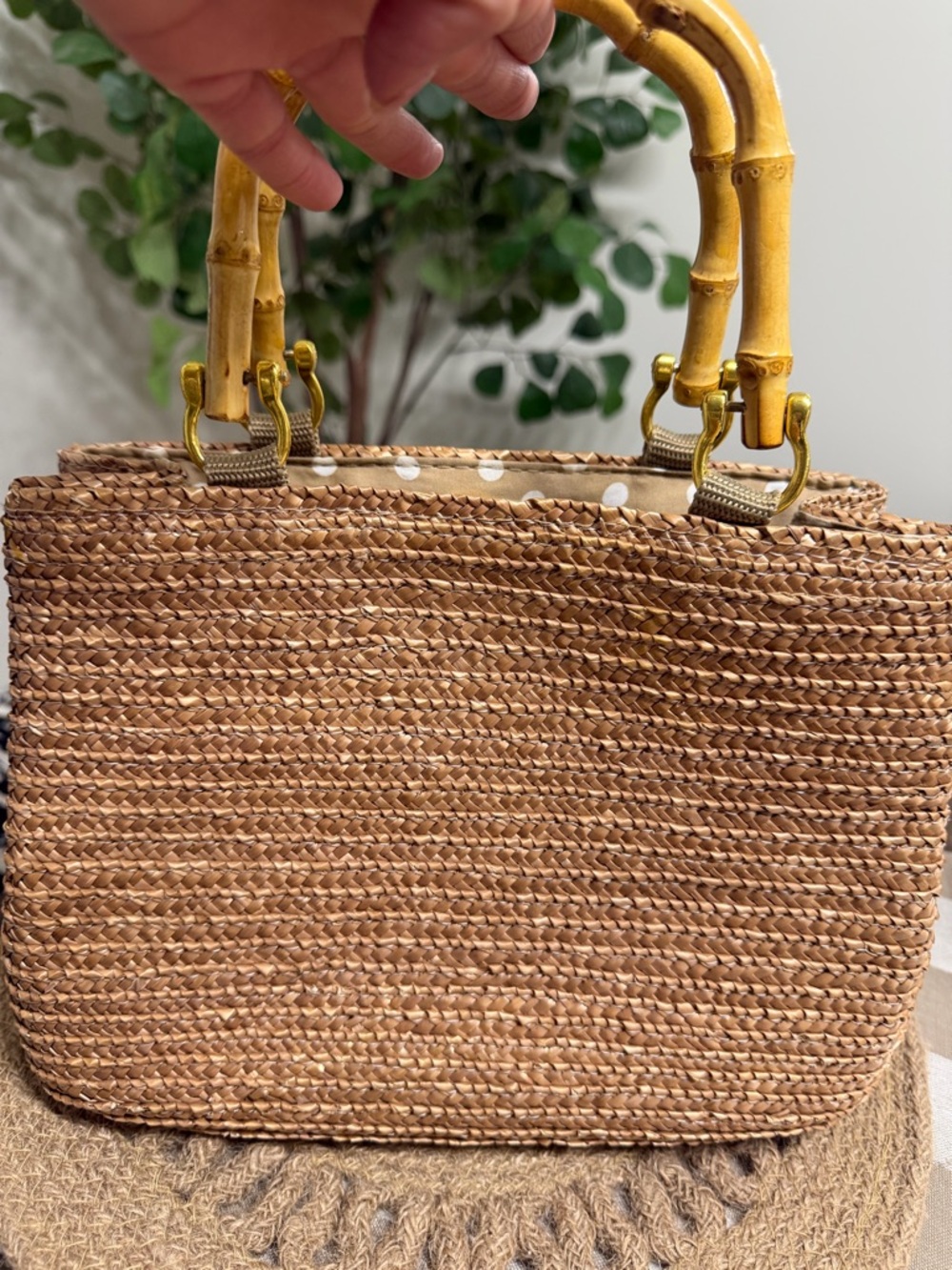 Croft & Barrow Woven Straw small Tote Bag w/ Bamboo Handles - Picture 7 of 10